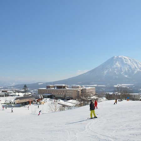 Hotel Niseko Alpen Kutchan Bagian luar foto