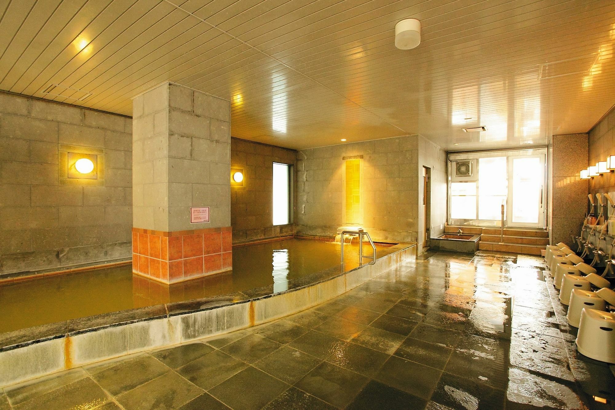 Hotel Niseko Alpen Kutchan Bagian luar foto